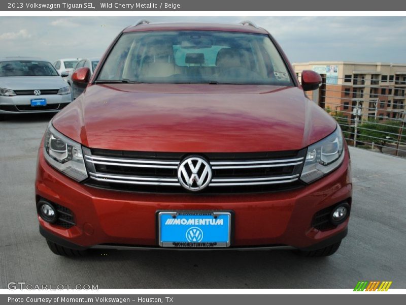 Wild Cherry Metallic / Beige 2013 Volkswagen Tiguan SEL