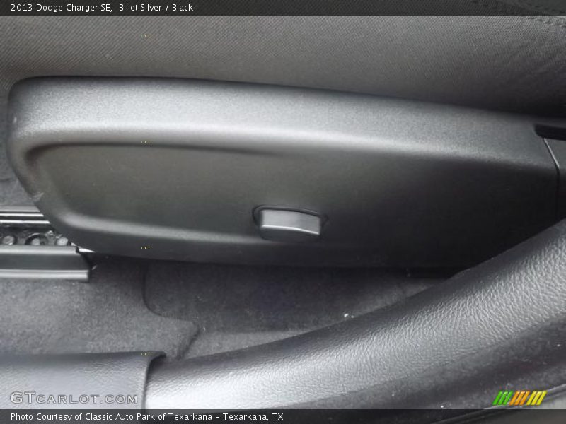Billet Silver / Black 2013 Dodge Charger SE