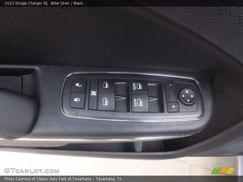 Billet Silver / Black 2013 Dodge Charger SE
