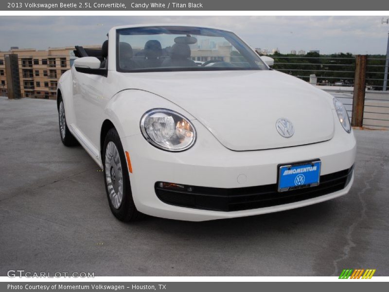Candy White / Titan Black 2013 Volkswagen Beetle 2.5L Convertible
