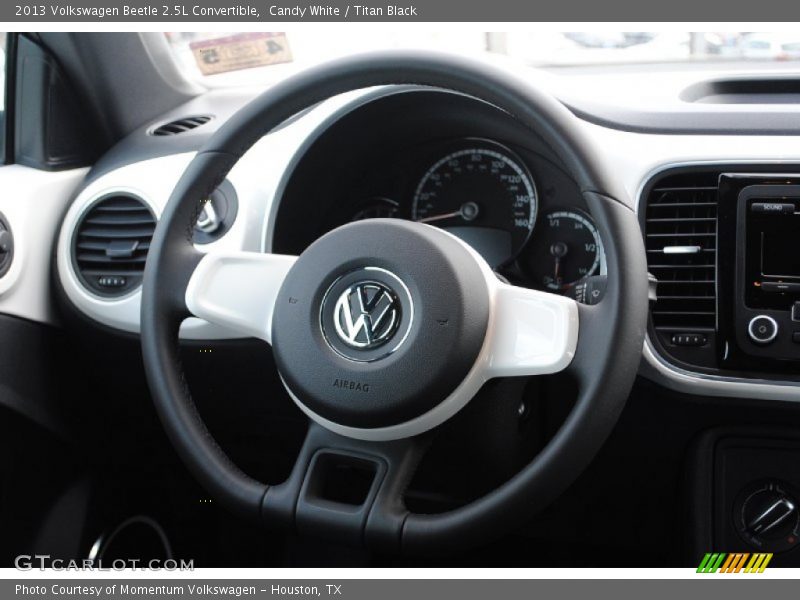 Candy White / Titan Black 2013 Volkswagen Beetle 2.5L Convertible
