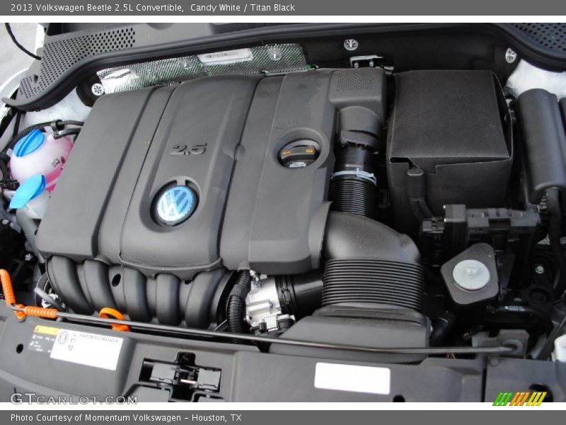 Candy White / Titan Black 2013 Volkswagen Beetle 2.5L Convertible