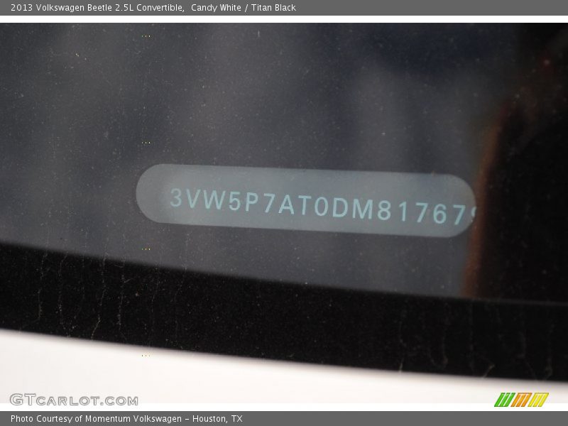 Candy White / Titan Black 2013 Volkswagen Beetle 2.5L Convertible