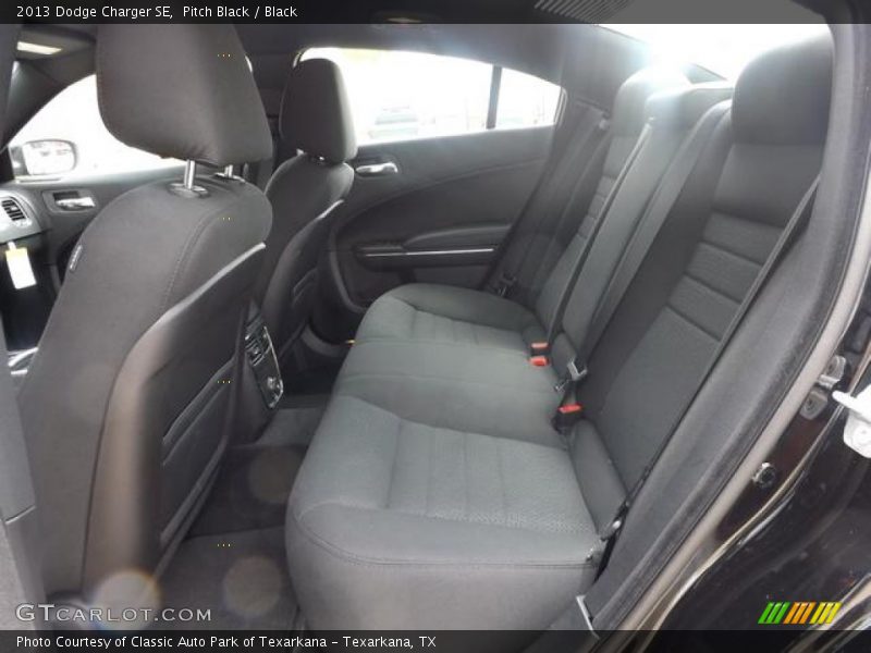 Pitch Black / Black 2013 Dodge Charger SE