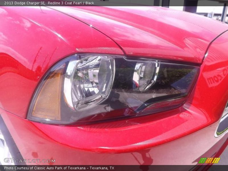 Redline 3 Coat Pearl / Black 2013 Dodge Charger SE