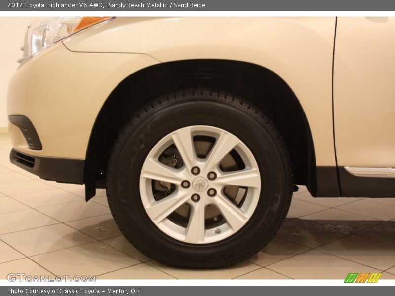Sandy Beach Metallic / Sand Beige 2012 Toyota Highlander V6 4WD