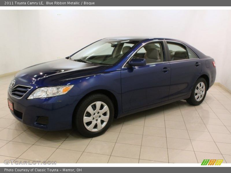 Blue Ribbon Metallic / Bisque 2011 Toyota Camry LE