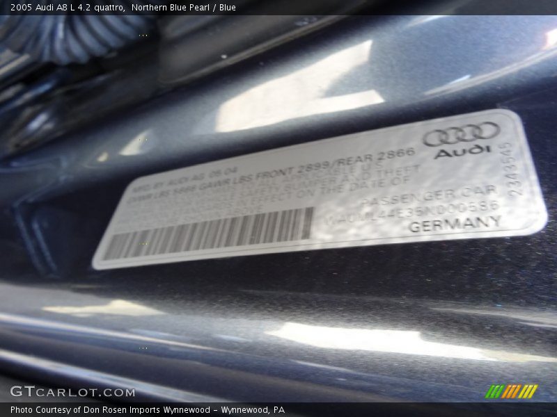 Northern Blue Pearl / Blue 2005 Audi A8 L 4.2 quattro
