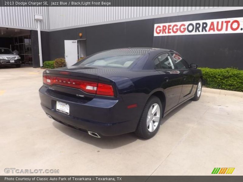 Jazz Blue / Black/Light Frost Beige 2013 Dodge Charger SE