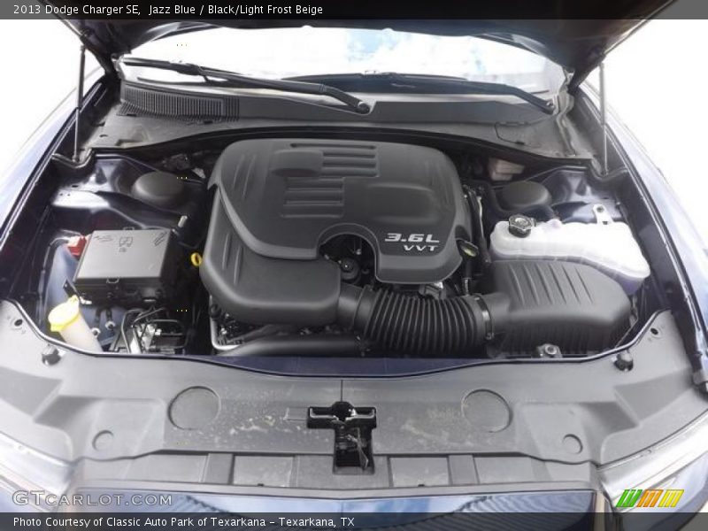 Jazz Blue / Black/Light Frost Beige 2013 Dodge Charger SE
