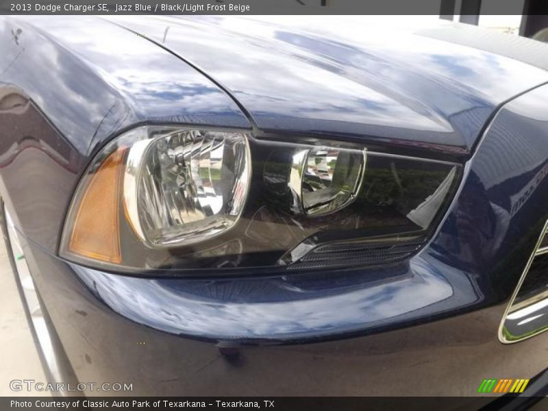 Jazz Blue / Black/Light Frost Beige 2013 Dodge Charger SE