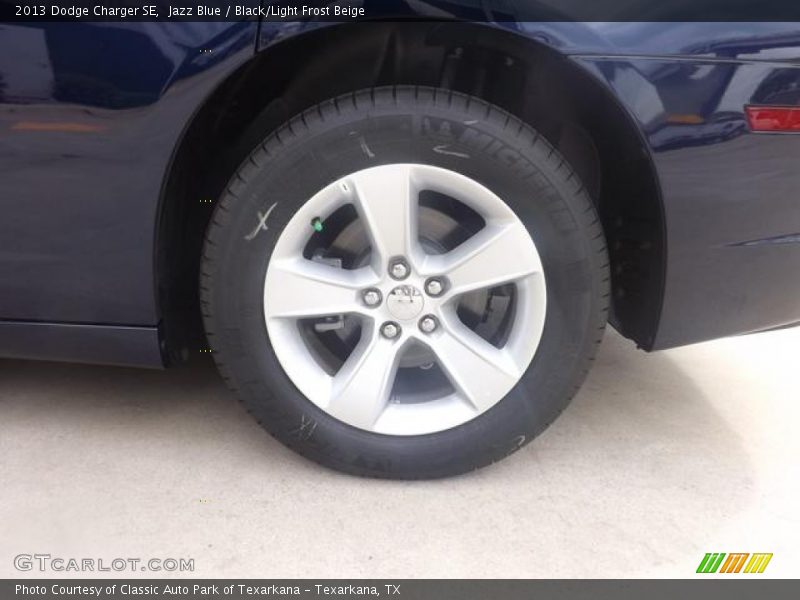 Jazz Blue / Black/Light Frost Beige 2013 Dodge Charger SE