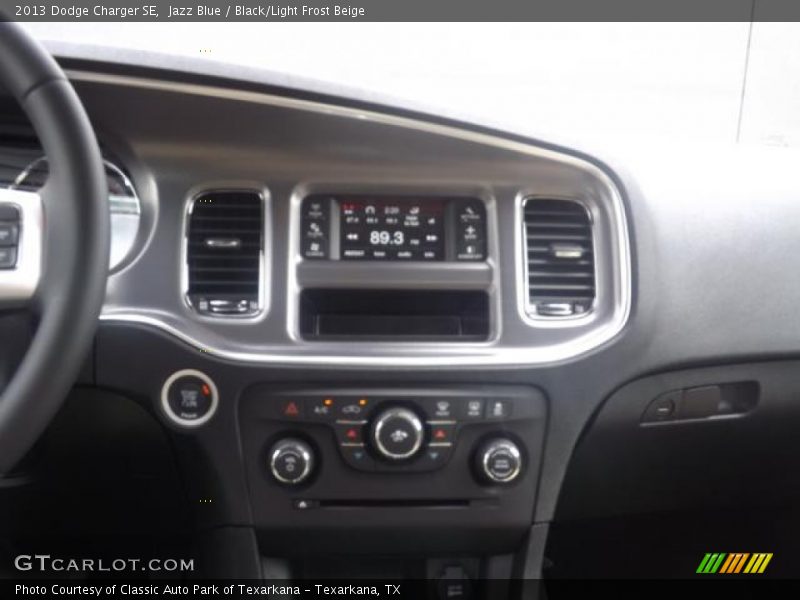 Jazz Blue / Black/Light Frost Beige 2013 Dodge Charger SE