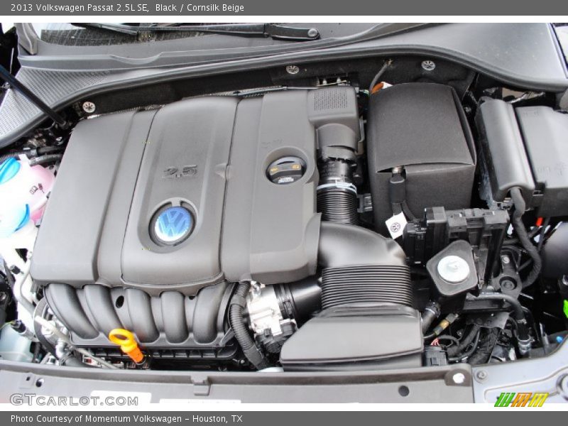 Black / Cornsilk Beige 2013 Volkswagen Passat 2.5L SE