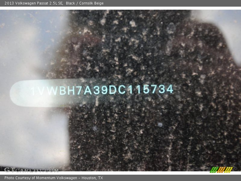 Black / Cornsilk Beige 2013 Volkswagen Passat 2.5L SE