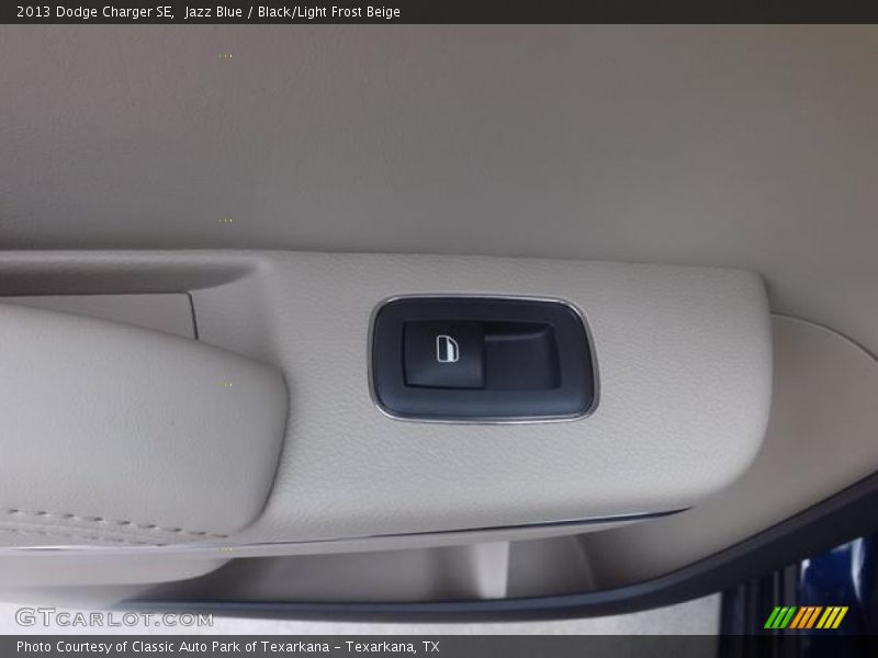 Jazz Blue / Black/Light Frost Beige 2013 Dodge Charger SE