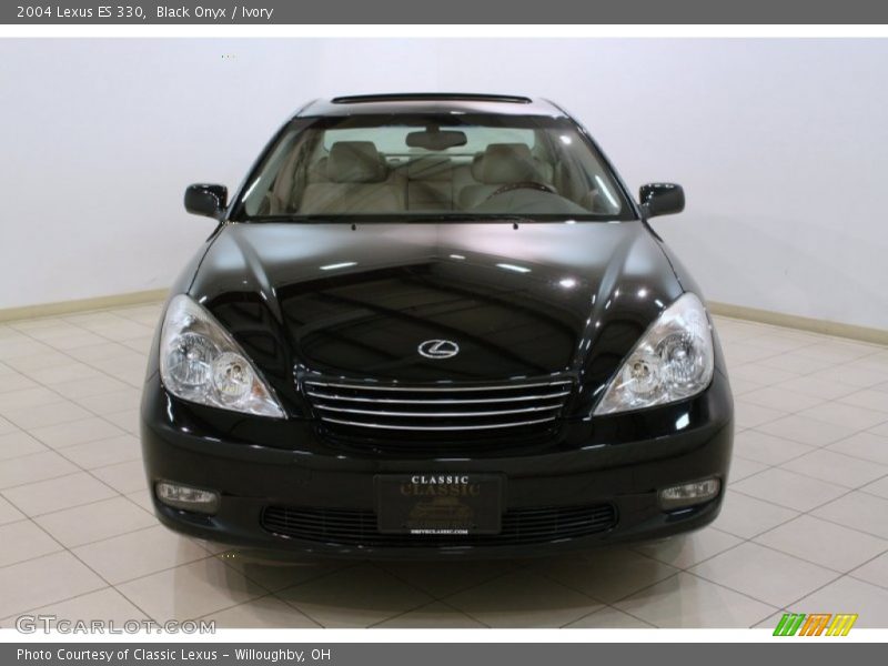 Black Onyx / Ivory 2004 Lexus ES 330