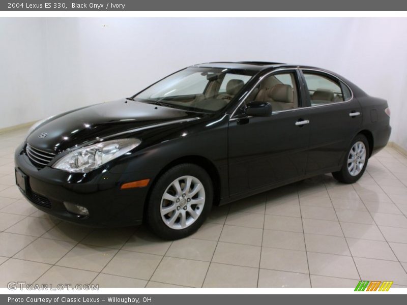 Black Onyx / Ivory 2004 Lexus ES 330