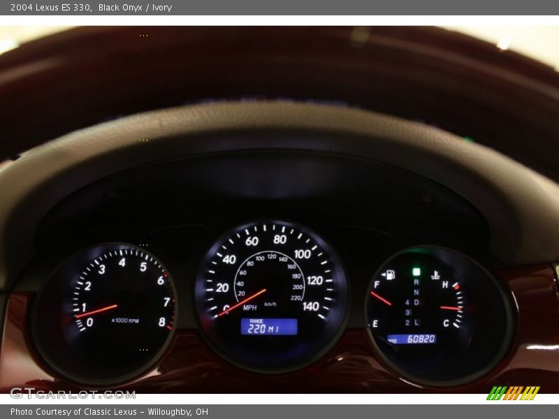 Black Onyx / Ivory 2004 Lexus ES 330