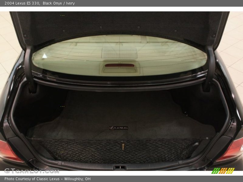 Black Onyx / Ivory 2004 Lexus ES 330