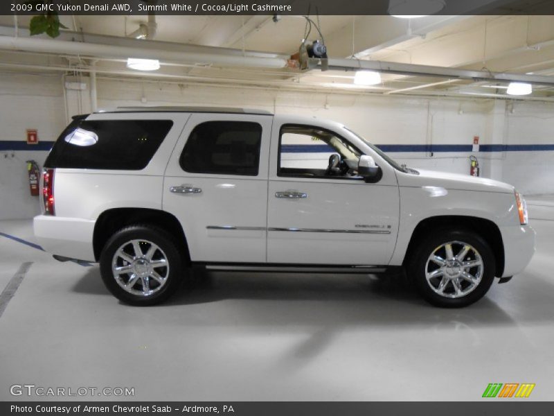  2009 Yukon Denali AWD Summit White