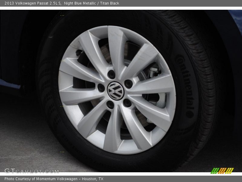 Night Blue Metallic / Titan Black 2013 Volkswagen Passat 2.5L S