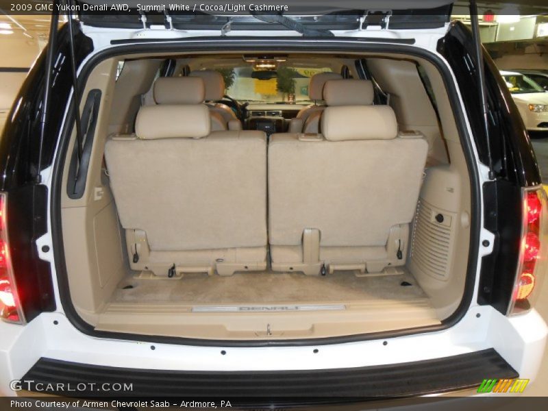 Summit White / Cocoa/Light Cashmere 2009 GMC Yukon Denali AWD
