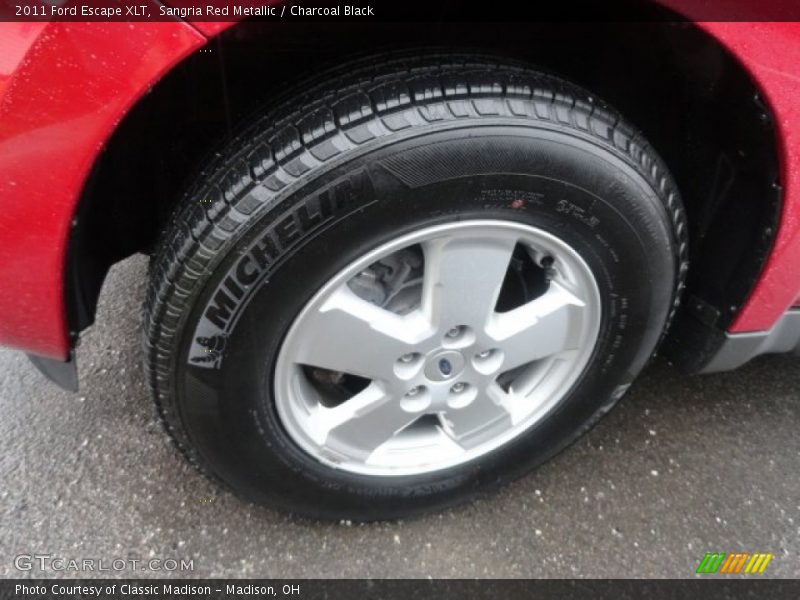  2011 Escape XLT Wheel