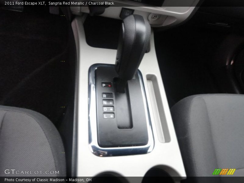  2011 Escape XLT 6 Speed Automatic Shifter