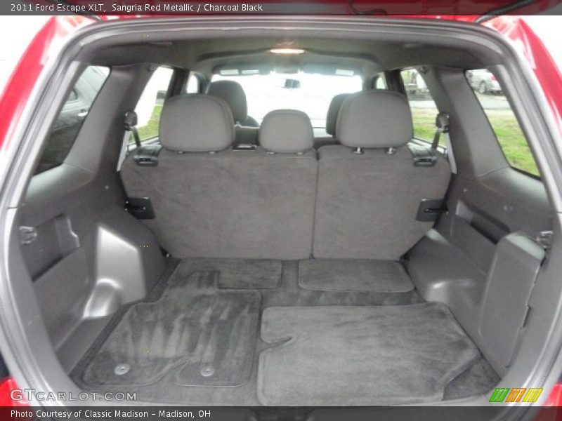  2011 Escape XLT Trunk