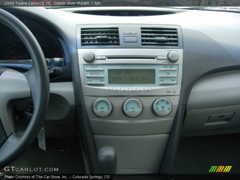 Classic Silver Metallic / Ash 2009 Toyota Camry LE V6