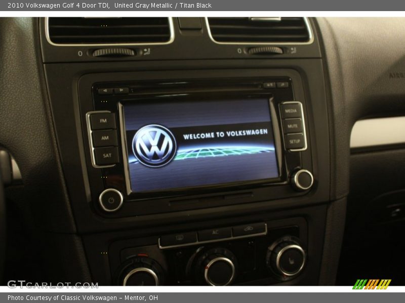 Controls of 2010 Golf 4 Door TDI