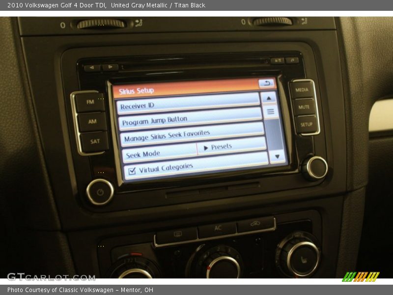 United Gray Metallic / Titan Black 2010 Volkswagen Golf 4 Door TDI