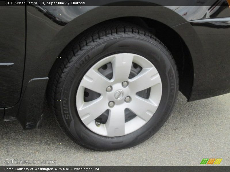 Super Black / Charcoal 2010 Nissan Sentra 2.0