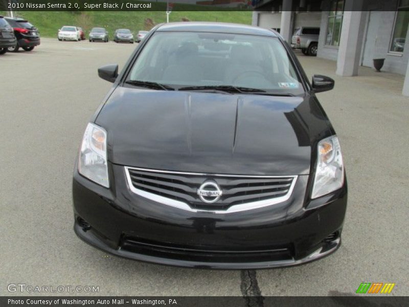 Super Black / Charcoal 2010 Nissan Sentra 2.0