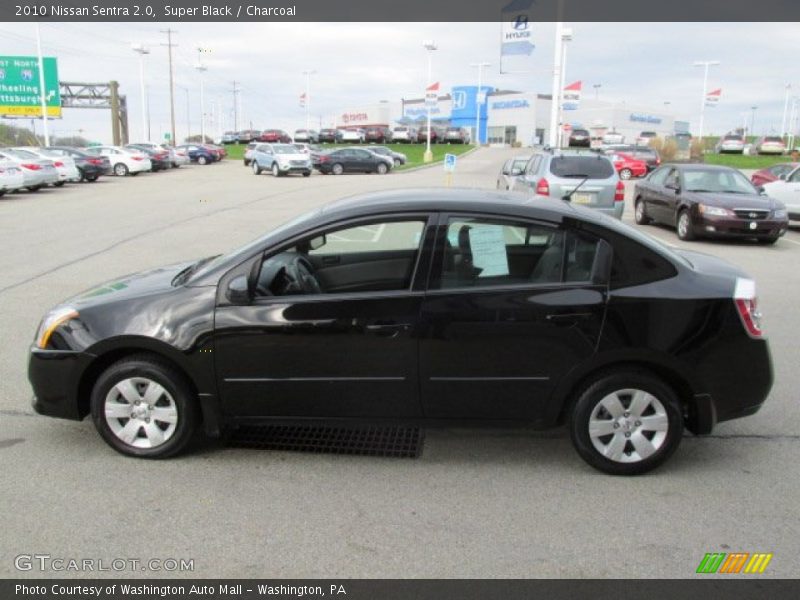 Super Black / Charcoal 2010 Nissan Sentra 2.0