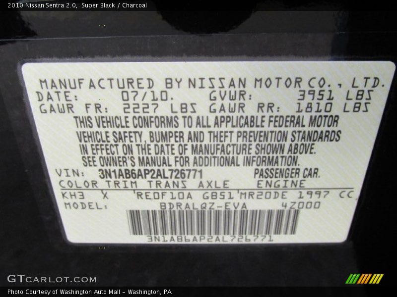 Super Black / Charcoal 2010 Nissan Sentra 2.0