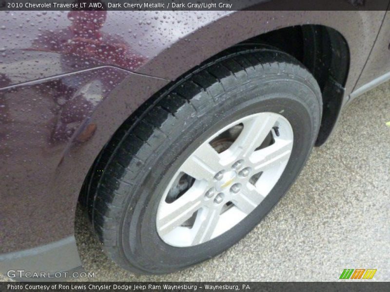  2010 Traverse LT AWD Wheel