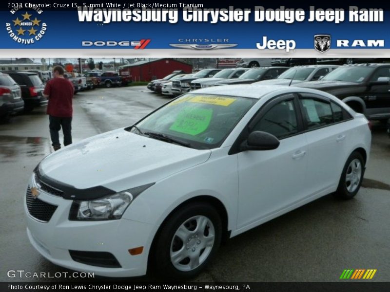 Summit White / Jet Black/Medium Titanium 2013 Chevrolet Cruze LS