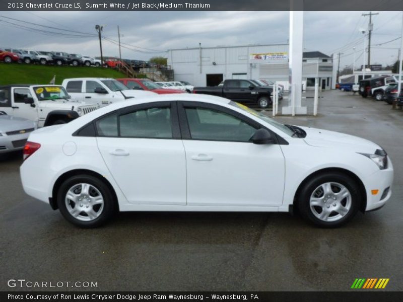 Summit White / Jet Black/Medium Titanium 2013 Chevrolet Cruze LS