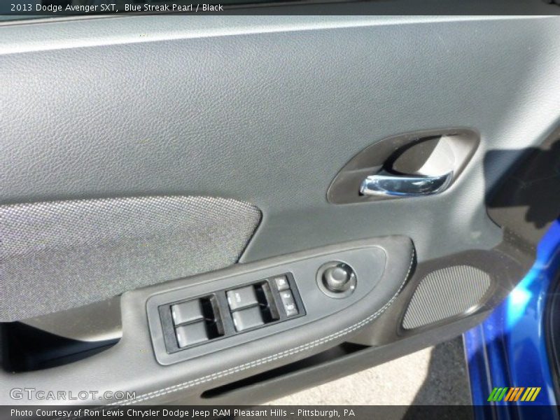 Blue Streak Pearl / Black 2013 Dodge Avenger SXT