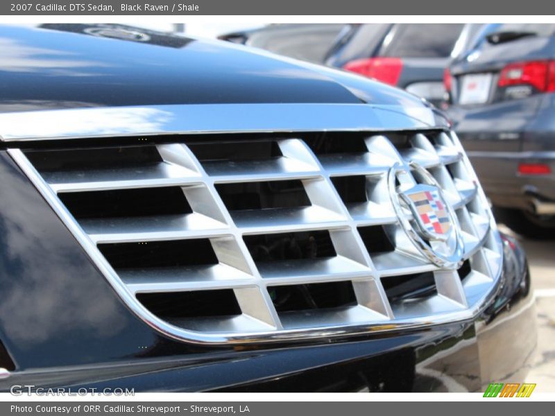 Black Raven / Shale 2007 Cadillac DTS Sedan