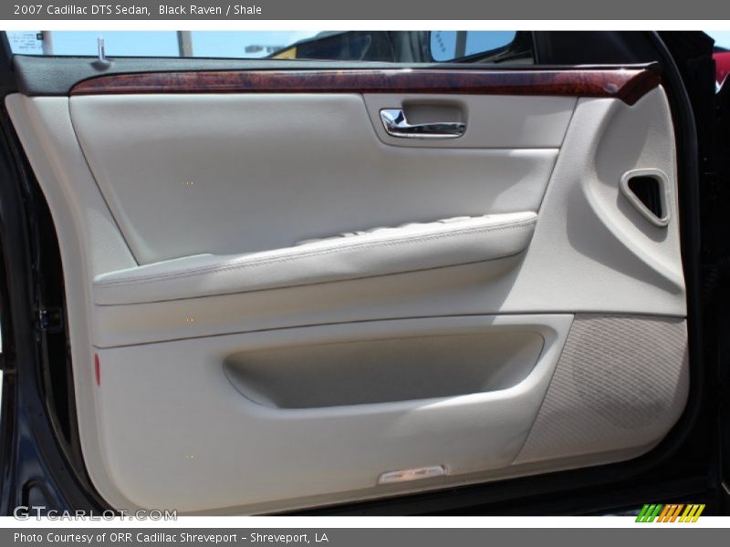 Black Raven / Shale 2007 Cadillac DTS Sedan