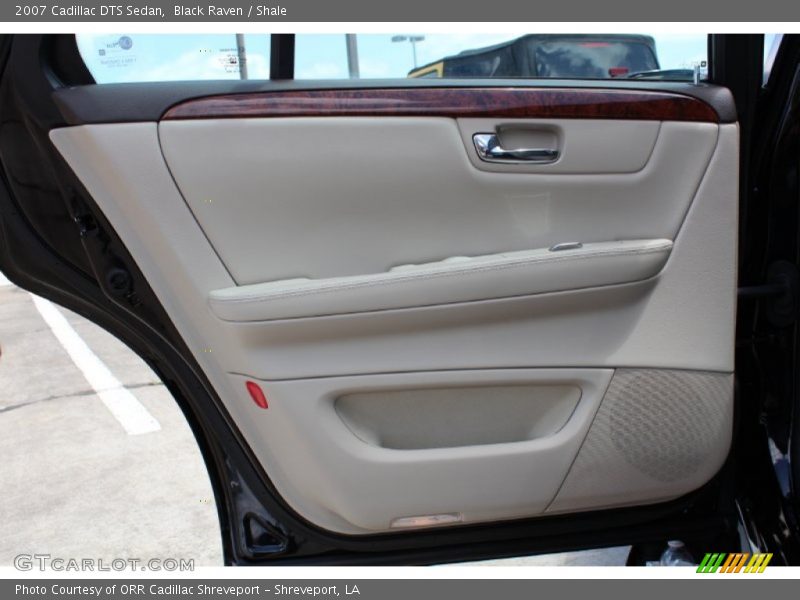 Black Raven / Shale 2007 Cadillac DTS Sedan