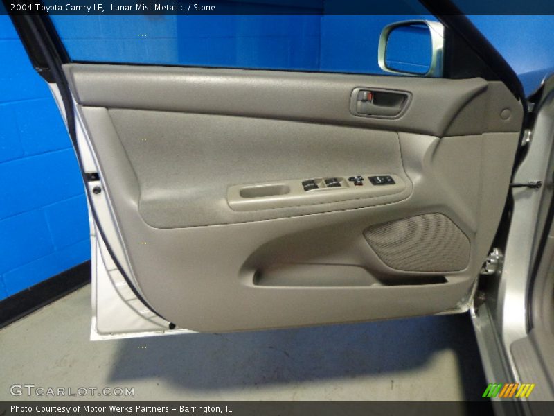 Lunar Mist Metallic / Stone 2004 Toyota Camry LE