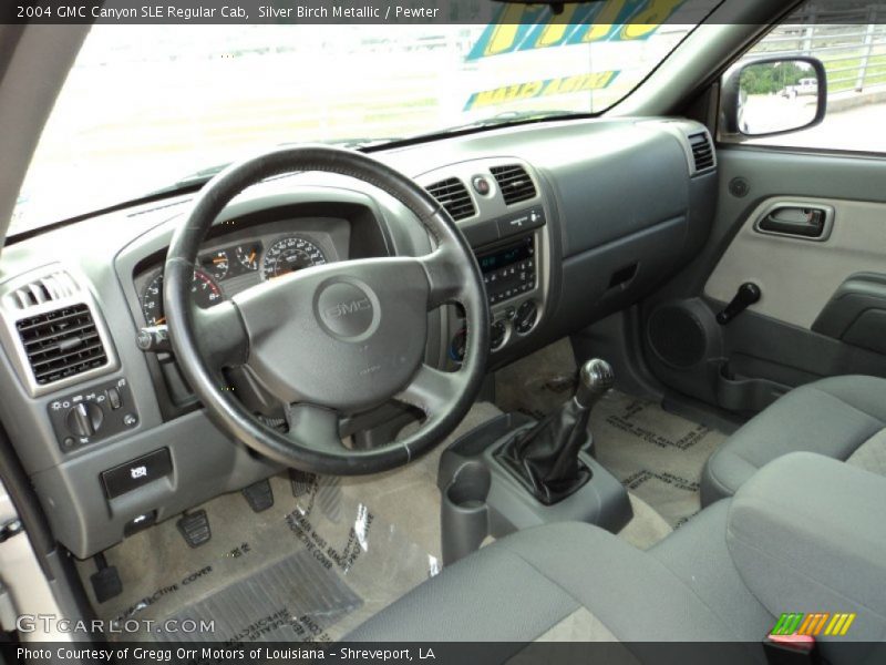 Pewter Interior - 2004 Canyon SLE Regular Cab 
