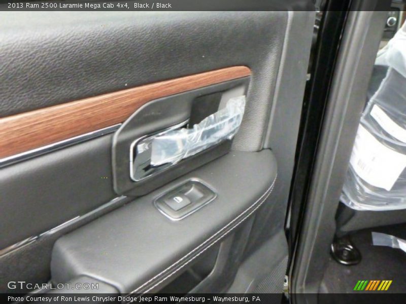 Black / Black 2013 Ram 2500 Laramie Mega Cab 4x4