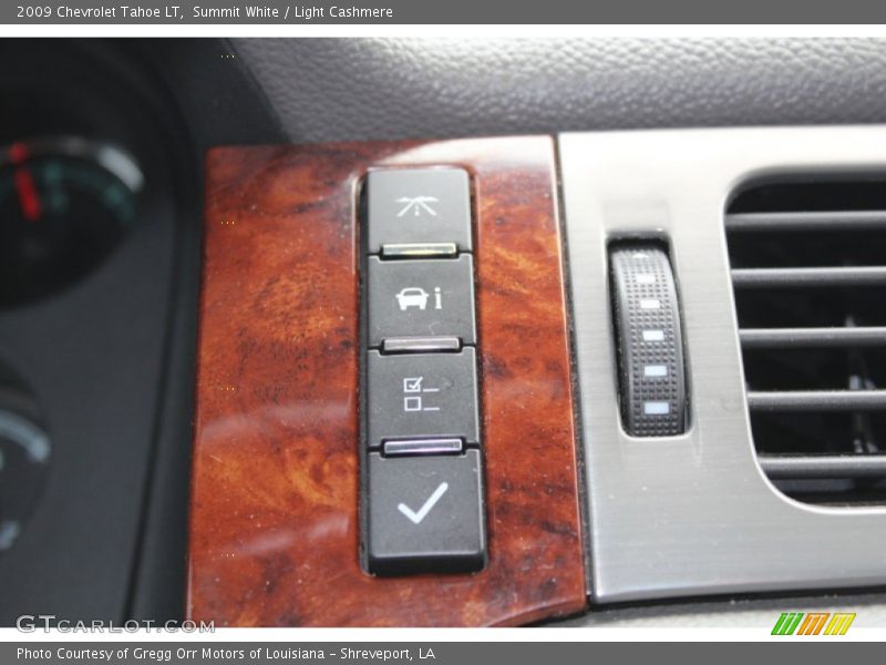 Summit White / Light Cashmere 2009 Chevrolet Tahoe LT