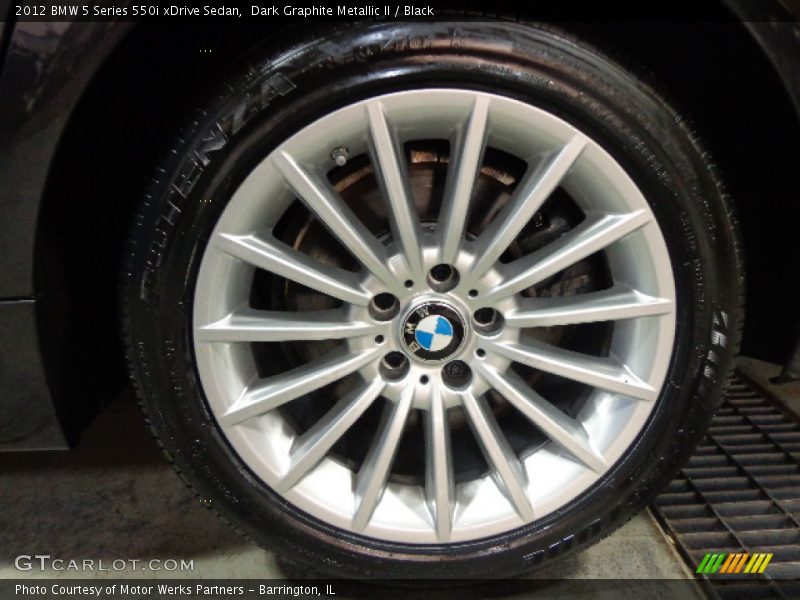 Dark Graphite Metallic II / Black 2012 BMW 5 Series 550i xDrive Sedan