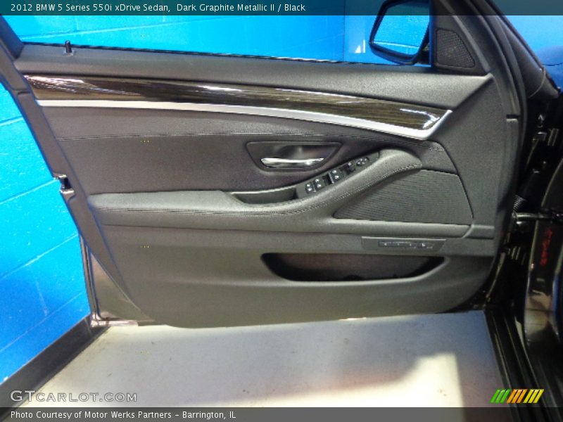 Dark Graphite Metallic II / Black 2012 BMW 5 Series 550i xDrive Sedan